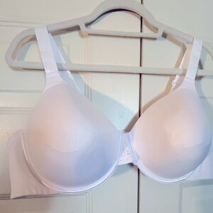 Vanity Fair New White 44C  Padded Underwire bra